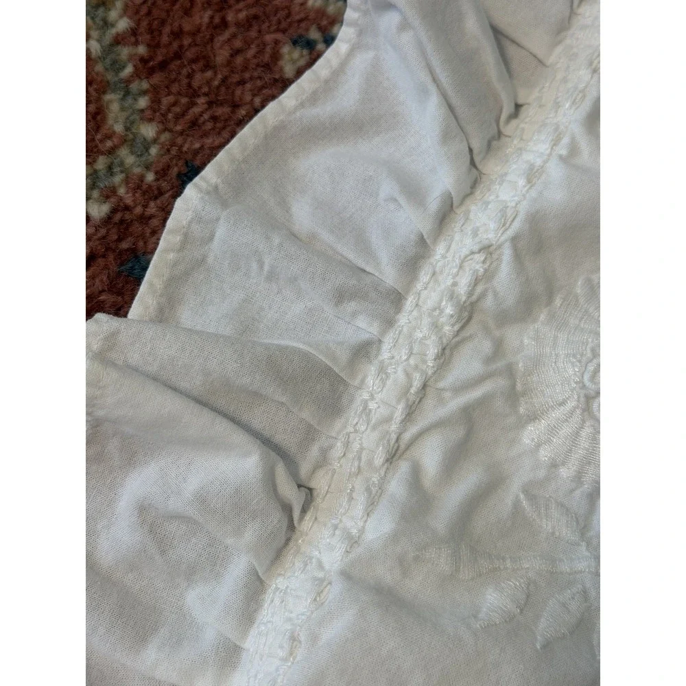 Pottery Barn Sham 1 White Ruffle Embroidered Standard Cottagecore French Country